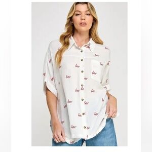 Sage & Fig Love Print White Button-Down Shirt with Red Script Oversized Large NW